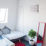 Great Apartment For 6 In The Marais / Bastille