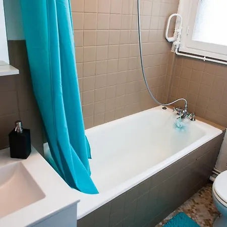 Great For 6 In The Marais / Bastille * Paris