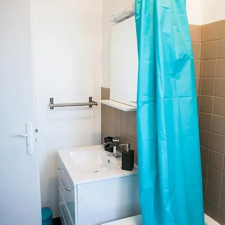 Great For 6 In The Marais / Bastille Apartment Paris